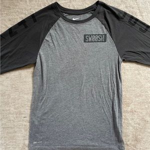 Mens 3/4 sleeve Nike Shirt